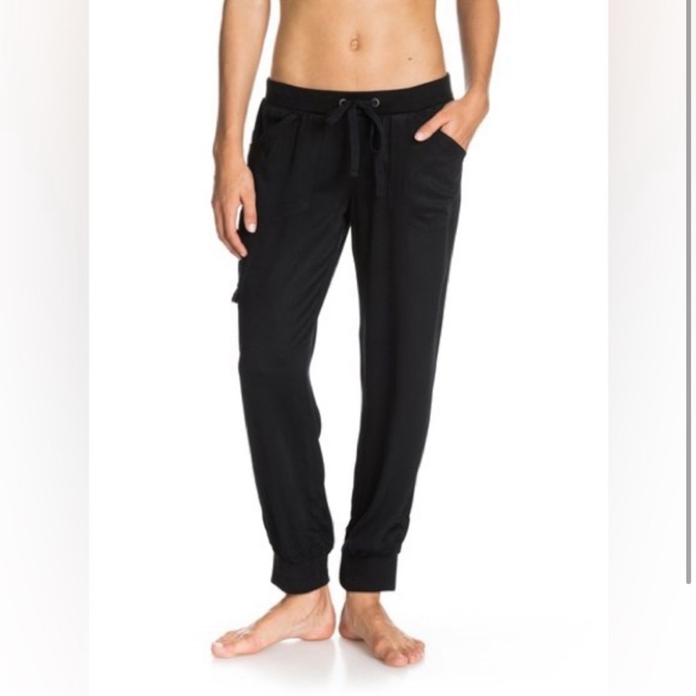 Roxy cargo pants size Small
